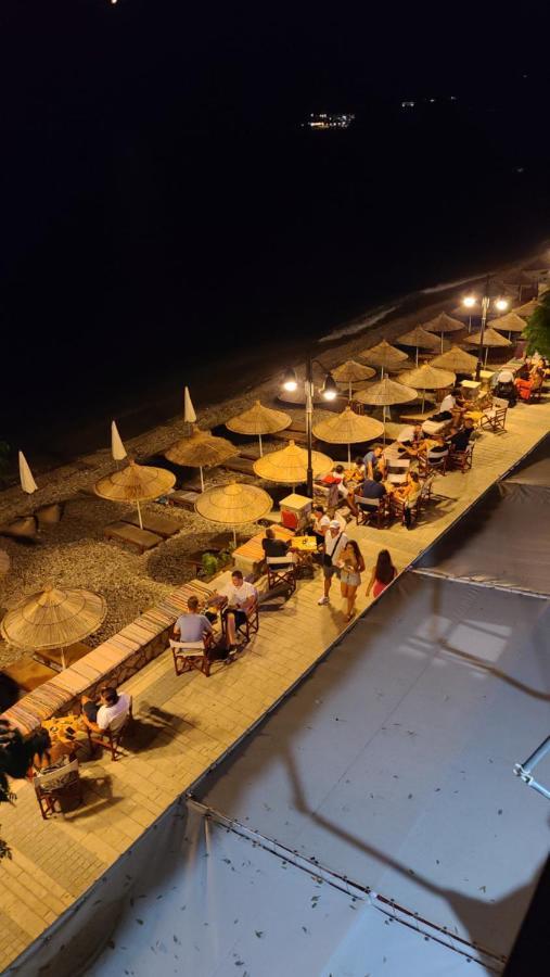 Sunset Boulevard Hotel Qeparo Dış mekan fotoğraf