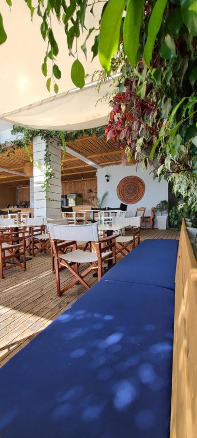 Sunset Boulevard Hotel Qeparo Dış mekan fotoğraf